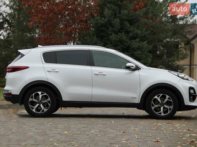 Белый Киа Sportage, объемом двигателя 1.6 л и пробегом 136 тыс. км за 18500 $, фото 10 на Automoto.ua
