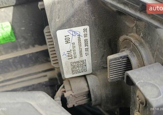 Білий Кіа Sportage, об'ємом двигуна 1.59 л та пробігом 50 тис. км за 19500 $, фото 81 на Automoto.ua