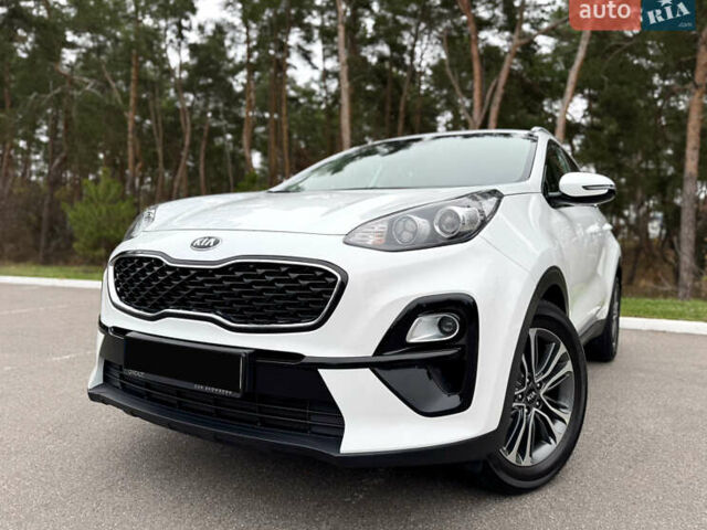 Белый Киа Sportage, объемом двигателя 1.6 л и пробегом 84 тыс. км за 19700 $, фото 3 на Automoto.ua