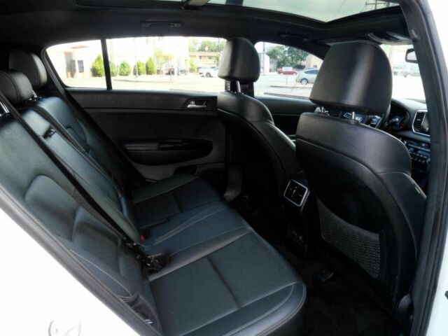 Білий Кіа Sportage, об'ємом двигуна 2.4 л та пробігом 45 тис. км за 13000 $, фото 12 на Automoto.ua