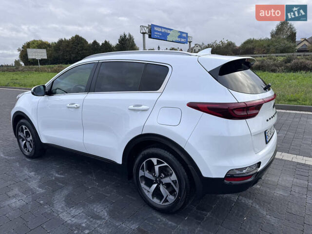 Білий Кіа Sportage, об'ємом двигуна 1.6 л та пробігом 49 тис. км за 18500 $, фото 7 на Automoto.ua