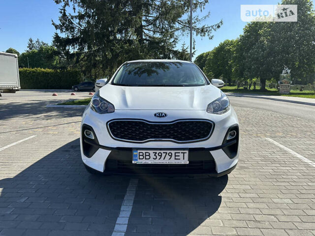 Белый Киа Sportage, объемом двигателя 1.6 л и пробегом 48 тыс. км за 18900 $, фото 78 на Automoto.ua