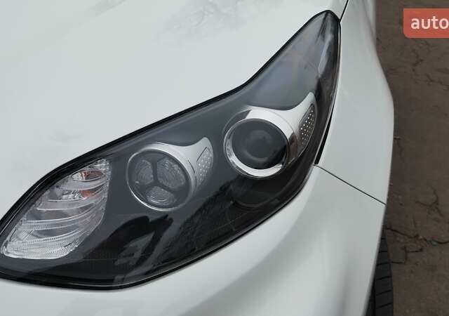 Белый Киа Sportage, объемом двигателя 1.59 л и пробегом 22 тыс. км за 20900 $, фото 10 на Automoto.ua