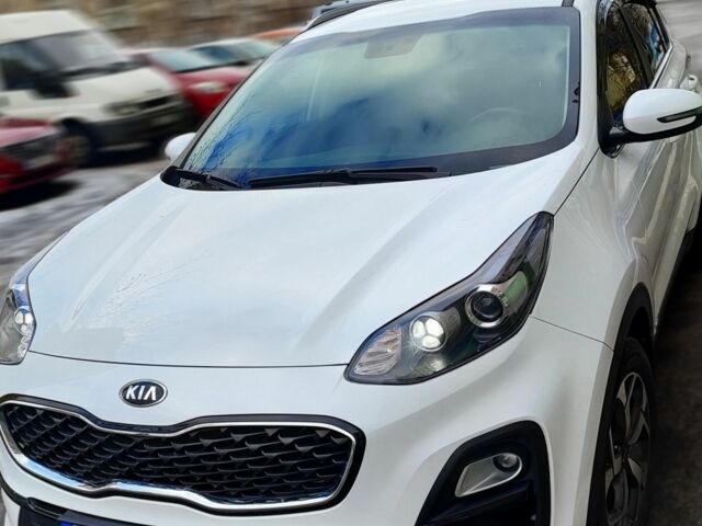 Белый Киа Sportage, объемом двигателя 0 л и пробегом 125 тыс. км за 21590 $, фото 1 на Automoto.ua
