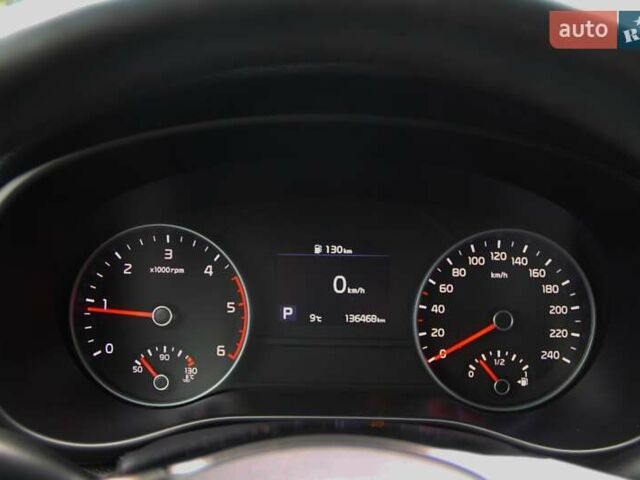Белый Киа Sportage, объемом двигателя 1.6 л и пробегом 136 тыс. км за 18500 $, фото 5 на Automoto.ua