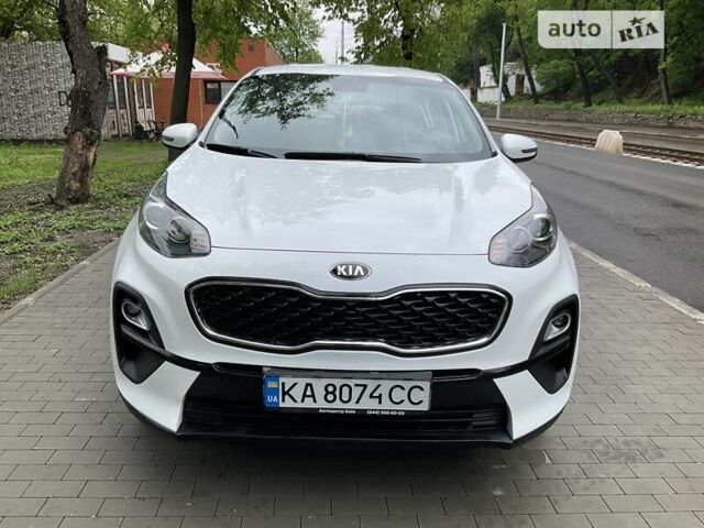 Белый Киа Sportage, объемом двигателя 1.59 л и пробегом 81 тыс. км за 17500 $, фото 7 на Automoto.ua