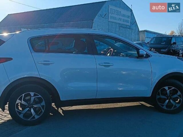 Білий Кіа Sportage, об'ємом двигуна 1.6 л та пробігом 93 тис. км за 18200 $, фото 10 на Automoto.ua