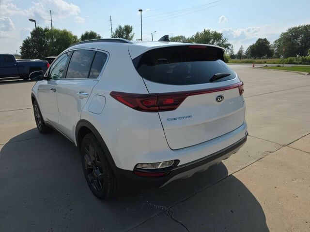Білий Кіа Sportage, об'ємом двигуна 2.4 л та пробігом 43 тис. км за 13000 $, фото 4 на Automoto.ua