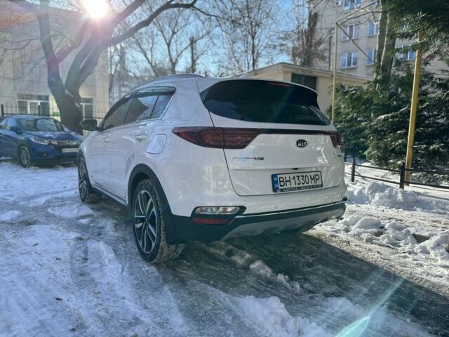 Белый Киа Sportage, объемом двигателя 2 л и пробегом 78 тыс. км за 29300 $, фото 3 на Automoto.ua