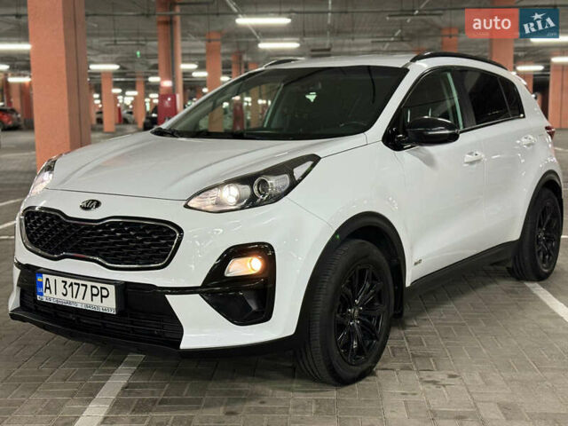 Білий Кіа Sportage, об'ємом двигуна 1.6 л та пробігом 80 тис. км за 21000 $, фото 4 на Automoto.ua