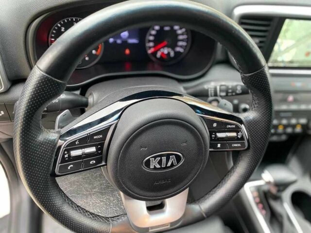 Белый Киа Sportage, объемом двигателя 2 л и пробегом 89 тыс. км за 18600 $, фото 3 на Automoto.ua