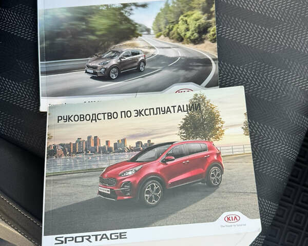 Білий Кіа Sportage, об'ємом двигуна 1.59 л та пробігом 137 тис. км за 16800 $, фото 23 на Automoto.ua
