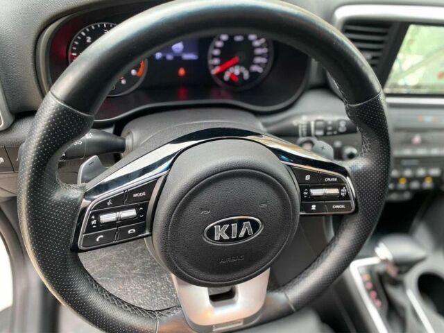 Белый Киа Sportage, объемом двигателя 2 л и пробегом 98 тыс. км за 15200 $, фото 4 на Automoto.ua