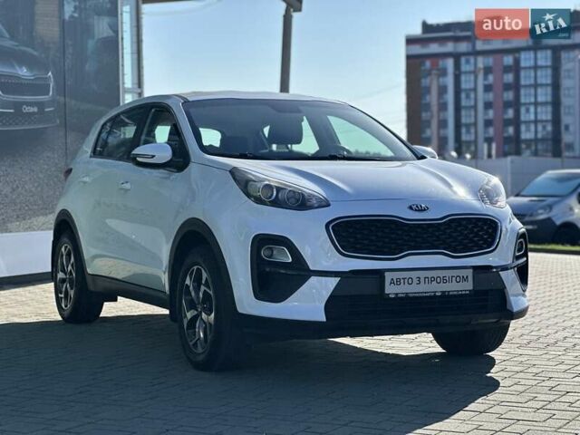 Белый Киа Sportage, объемом двигателя 1.59 л и пробегом 139 тыс. км за 16932 $, фото 2 на Automoto.ua