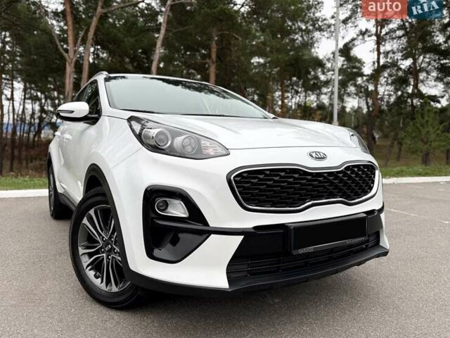 Білий Кіа Sportage, об'ємом двигуна 1.6 л та пробігом 84 тис. км за 20500 $, фото 8 на Automoto.ua