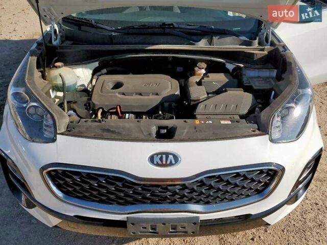 Белый Киа Sportage, объемом двигателя 2.36 л и пробегом 132 тыс. км за 3200 $, фото 11 на Automoto.ua