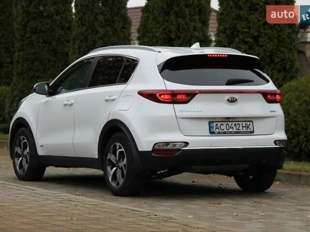 Белый Киа Sportage, объемом двигателя 1.6 л и пробегом 136 тыс. км за 18500 $, фото 17 на Automoto.ua