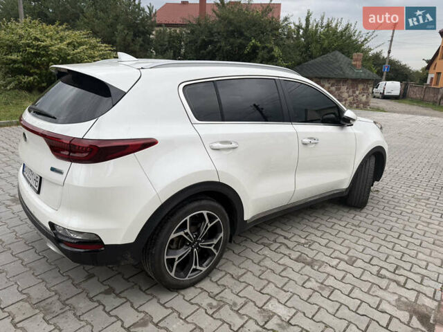Білий Кіа Sportage, об'ємом двигуна 2 л та пробігом 94 тис. км за 24300 $, фото 1 на Automoto.ua