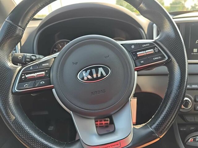 Білий Кіа Sportage, об'ємом двигуна 2.4 л та пробігом 43 тис. км за 13000 $, фото 7 на Automoto.ua