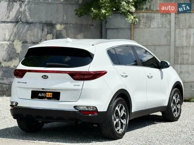 Киа Sportage 2020 в Харькове на Automoto.ua Белый Киа Sportage, объемом двигателя 1.6 л и пробегом 68 тыс. км за 21300 $, фото 7 на Automoto.ua