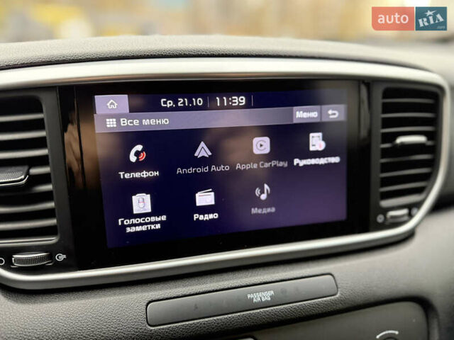 Білий Кіа Sportage, об'ємом двигуна 1.59 л та пробігом 105 тис. км за 17300 $, фото 12 на Automoto.ua