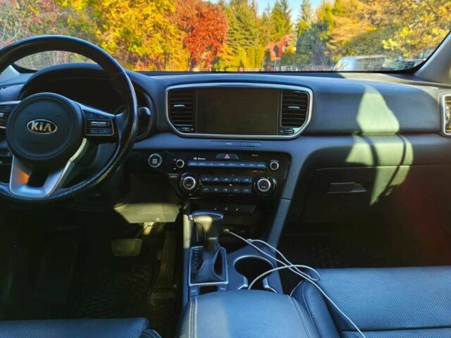 Киа Sportage 2020 в Черновцах на Automoto.ua Белый Киа Sportage, объемом двигателя 2.4 л и пробегом 45 тыс. км за 9900 $, фото 4 на Automoto.ua