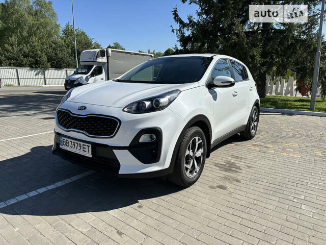 Белый Киа Sportage, объемом двигателя 1.6 л и пробегом 48 тыс. км за 18900 $, фото 77 на Automoto.ua