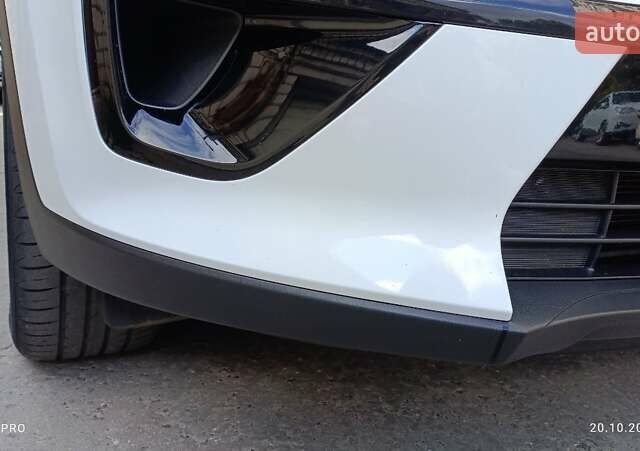 Білий Кіа Sportage, об'ємом двигуна 1.59 л та пробігом 50 тис. км за 19500 $, фото 14 на Automoto.ua