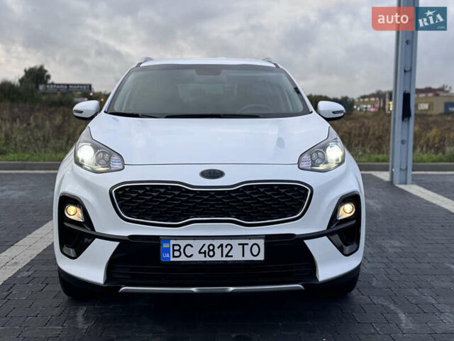 Білий Кіа Sportage, об'ємом двигуна 1.6 л та пробігом 49 тис. км за 18500 $, фото 19 на Automoto.ua