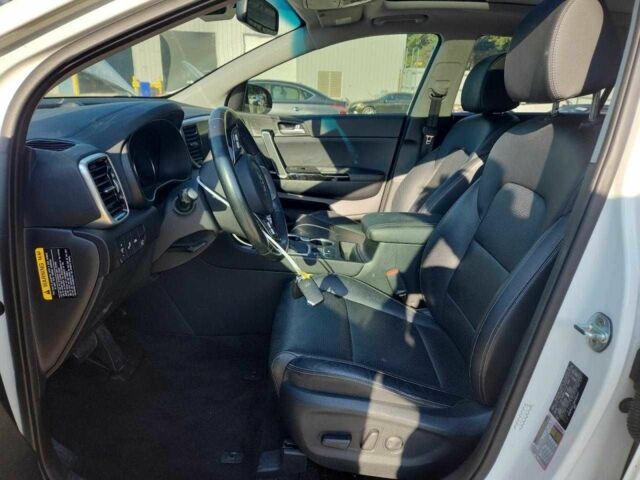 Білий Кіа Sportage, об'ємом двигуна 2.4 л та пробігом 50 тис. км за 4500 $, фото 8 на Automoto.ua