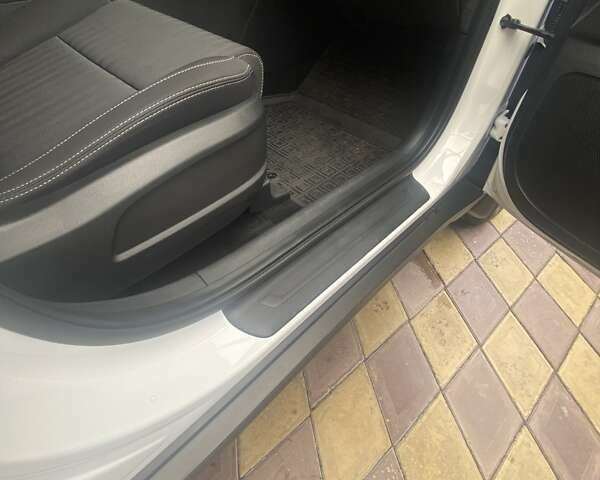 Белый Киа Sportage, объемом двигателя 1.59 л и пробегом 12 тыс. км за 22500 $, фото 42 на Automoto.ua