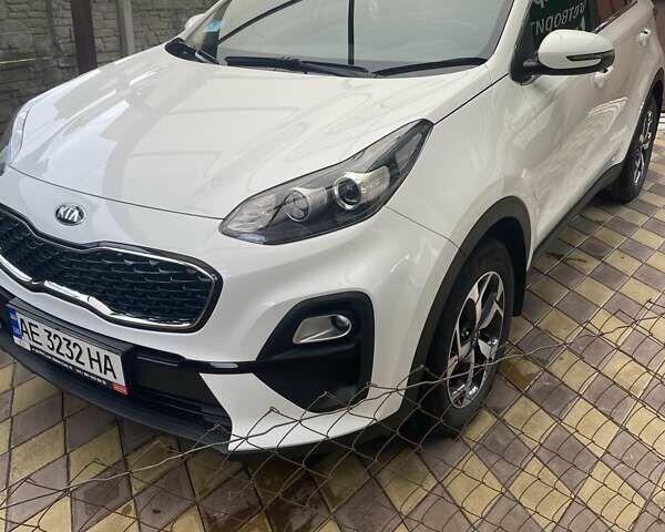 Белый Киа Sportage, объемом двигателя 1.59 л и пробегом 12 тыс. км за 22500 $, фото 26 на Automoto.ua