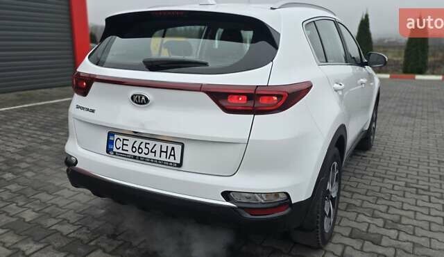Білий Кіа Sportage, об'ємом двигуна 1.6 л та пробігом 131 тис. км за 13950 $, фото 12 на Automoto.ua