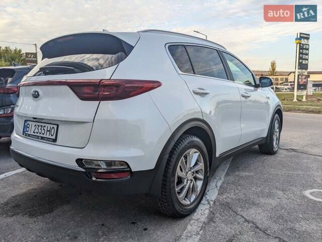 Белый Киа Sportage, объемом двигателя 1.59 л и пробегом 11 тыс. км за 22000 $, фото 7 на Automoto.ua