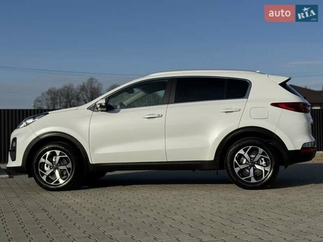 Білий Кіа Sportage, об'ємом двигуна 1.59 л та пробігом 95 тис. км за 19500 $, фото 17 на Automoto.ua