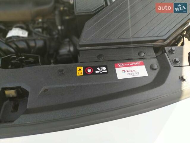 Белый Киа Sportage, объемом двигателя 1.59 л и пробегом 25 тыс. км за 21500 $, фото 37 на Automoto.ua