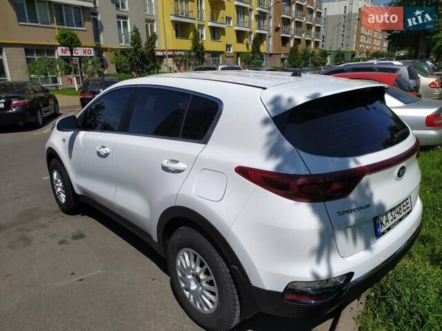 Белый Киа Sportage, объемом двигателя 1.59 л и пробегом 25 тыс. км за 21500 $, фото 8 на Automoto.ua