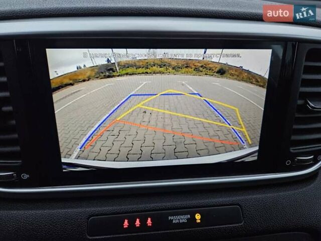 Киа Sportage 2021 в Киеве на Automoto.ua Белый Киа Sportage, объемом двигателя 1.59 л и пробегом 71 тыс. км за 19400 $, фото 19 на Automoto.ua