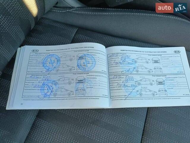 Білий Кіа Sportage, об'ємом двигуна 1.59 л та пробігом 115 тис. км за 16950 $, фото 42 на Automoto.ua