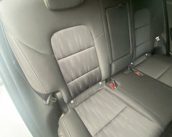 Белый Киа Sportage, объемом двигателя 1.59 л и пробегом 12 тыс. км за 22500 $, фото 28 на Automoto.ua