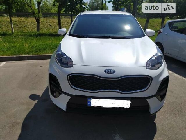 Білий Кіа Sportage, об'ємом двигуна 1.59 л та пробігом 12 тис. км за 22300 $, фото 22 на Automoto.ua