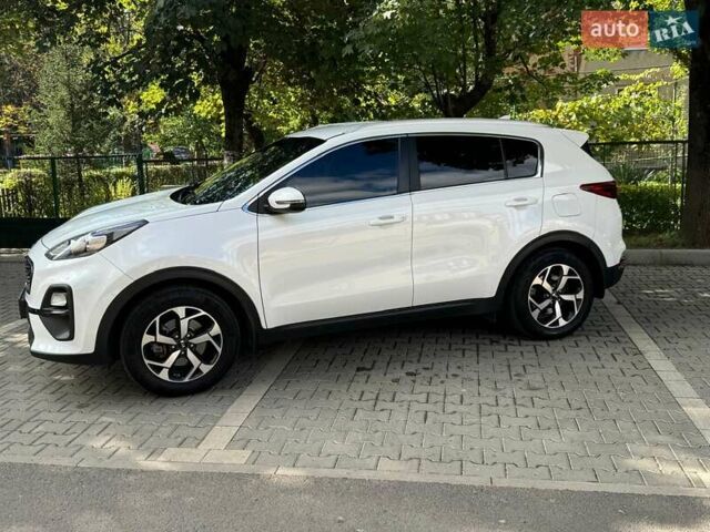 Киа Sportage 2021 в Харькове на Automoto.ua Белый Киа Sportage, объемом двигателя 1.59 л и пробегом 96 тыс. км за 19000 $, фото 1 на Automoto.ua