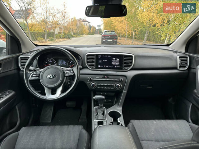 Киа Sportage 2021 в Одессе на Automoto.ua Белый Киа Sportage, объемом двигателя 1.59 л и пробегом 51 тыс. км за 19900 $, фото 13 на Automoto.ua
