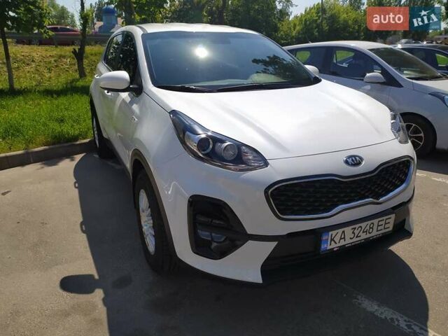 Белый Киа Sportage, объемом двигателя 1.59 л и пробегом 25 тыс. км за 21500 $, фото 3 на Automoto.ua