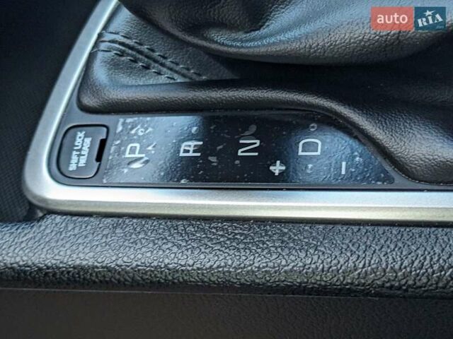 Белый Киа Sportage, объемом двигателя 1.59 л и пробегом 11 тыс. км за 22000 $, фото 26 на Automoto.ua
