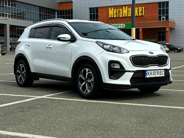 Белый Киа Sportage, объемом двигателя 1.6 л и пробегом 20 тыс. км за 15500 $, фото 1 на Automoto.ua