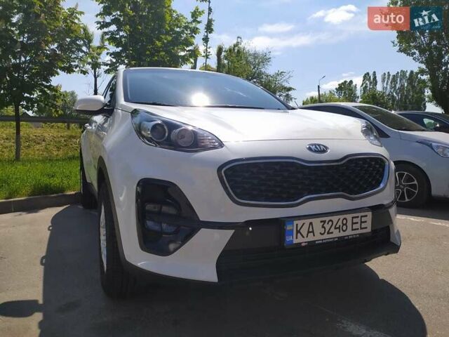 Белый Киа Sportage, объемом двигателя 1.59 л и пробегом 25 тыс. км за 21500 $, фото 13 на Automoto.ua