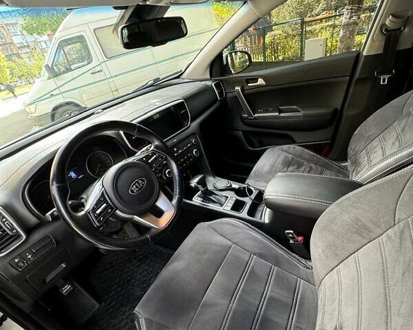 Киа Sportage 2021 в Харькове на Automoto.ua Белый Киа Sportage, объемом двигателя 1.59 л и пробегом 96 тыс. км за 19000 $, фото 4 на Automoto.ua