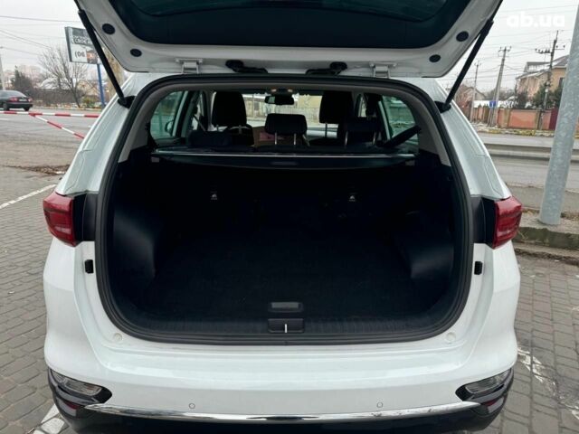 Белый Киа Sportage, объемом двигателя 0 л и пробегом 55 тыс. км за 20300 $, фото 7 на Automoto.ua