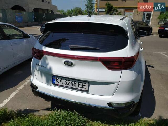 Белый Киа Sportage, объемом двигателя 1.59 л и пробегом 25 тыс. км за 21500 $, фото 5 на Automoto.ua